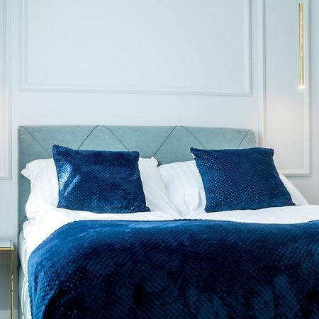 Apartamenty Rosa ウストカ エクステリア 写真