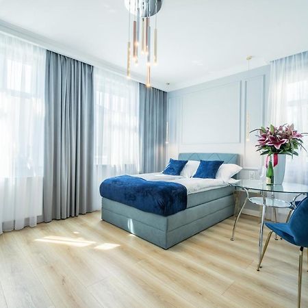 Apartamenty Rosa ウストカ エクステリア 写真