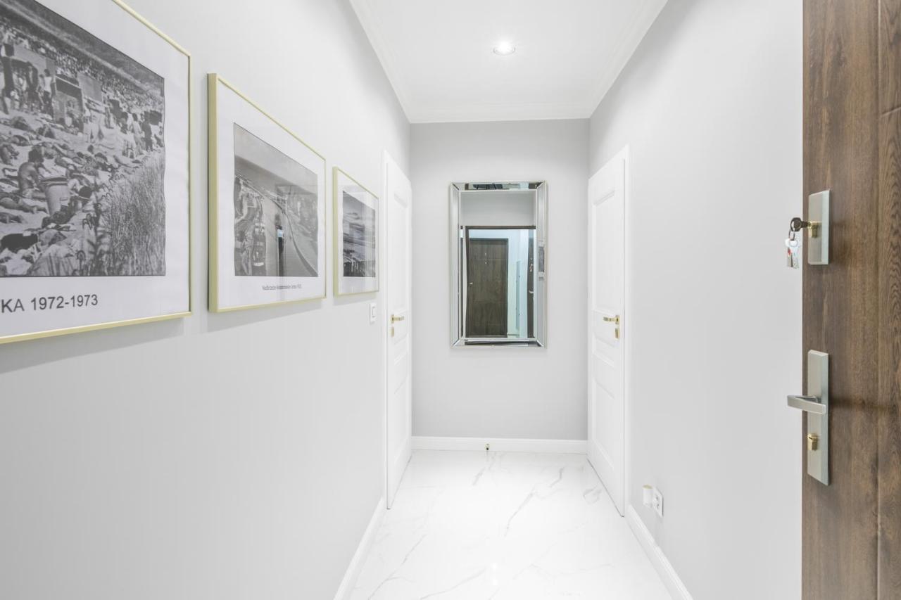 Apartamenty Rosa ウストカ エクステリア 写真